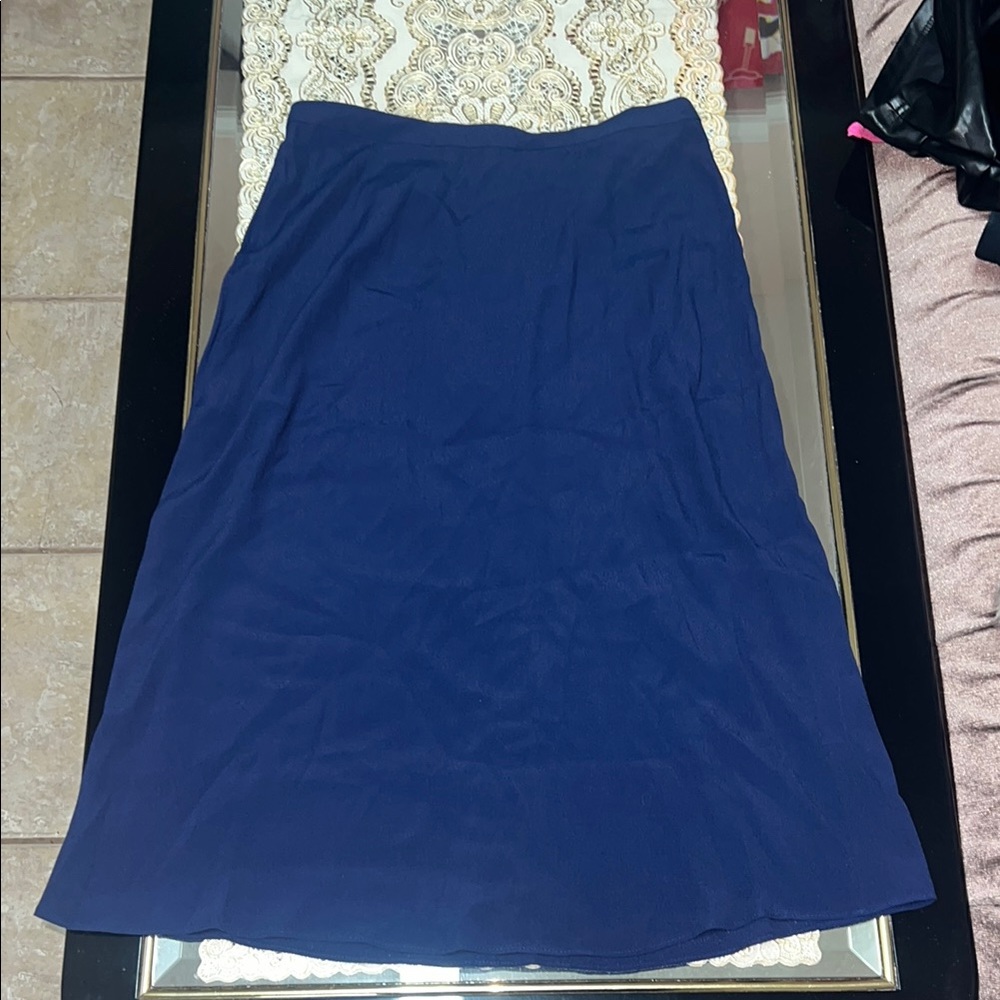 Aritzia Wilfred blue midi skirt